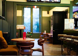 Revolver Edinburgh 4