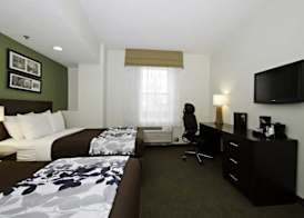 Sleep Inn & Suites Downtown Inner Harbor 2
