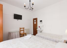 Pension Mesones 3