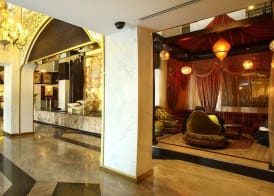 Arabian Courtyard Hotel & Spa 2