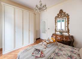 I Fiori Apartment by Wonderful Italy 4