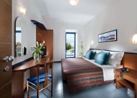 Hotel Paris Resort 4