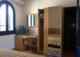 Hotel Aura 3