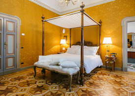 Relais & Chateaux Villa Crespi 4