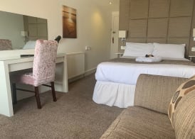 The Jubilee Hotel East - with NEWLY REFURBISHED SPA FACILITIES - GAMESPIT - AND SMOKEHOUSE 4