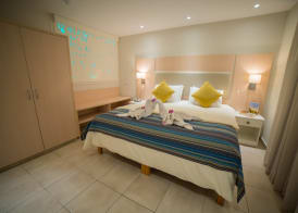 MyroAndrou Beach Hotel Apartments 4