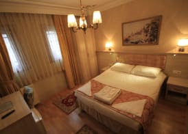 Tashkonak Studio Suites 2
