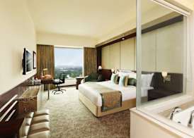Crowne Plaza AHMEDABAD CITY CENTRE by IHG 3