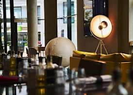 Radisson Blu CDG Airport Terminal Hotel, Paris 4