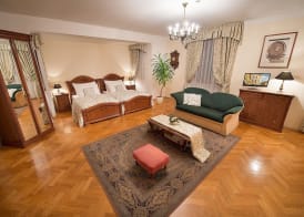 Boutique Hotel Constans 3
