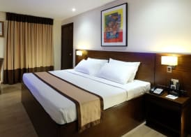 Golden Prince Hotel & Suites 4
