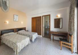 Hostal Cervantes 4