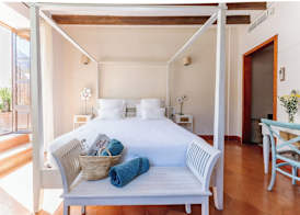 Hotel Can Abril 4