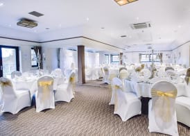 Crowwood Hotel and Alba Restaurant 3