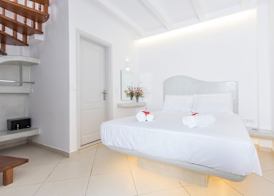 Secret Earth Villas - Santorini 3