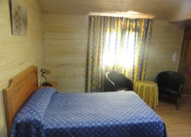 Hostal Gran Avenida 4