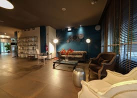La Meridiana Bleisure Hotel 5