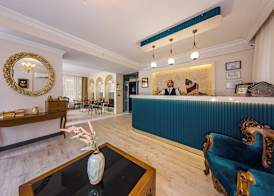 Triana Hotel 3