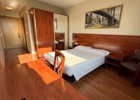 B&B HOTEL Tarragona Reus 5