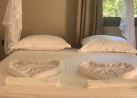 MAISON CARREE 2