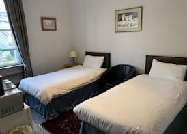 The Red House Guest House 5