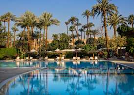 Pavillon Winter Luxor 5