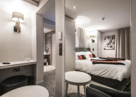 Hôtel Le White - Le 42 Restaurant 5