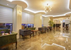 Aurasia Sea Side Hotel 5