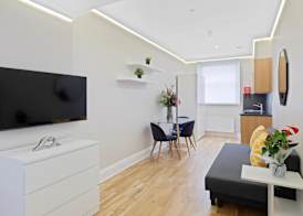 Cleveland Residences Russell Square 4