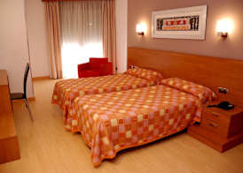 Hotel Villa de Cacabelos 5