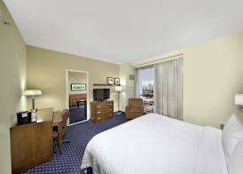 Courtyard by Marriott San Juan Miramar 4
