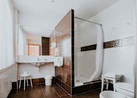 Hotel Isasa 5