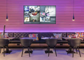 Moxy Edinburgh Airport 3