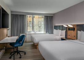 Courtyard by Marriott Times Square West 4