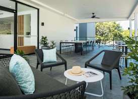 Oaks Cairns Hotel 2