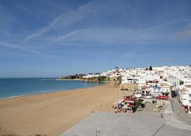 Albufeira Beach Hotel by Kavia 5