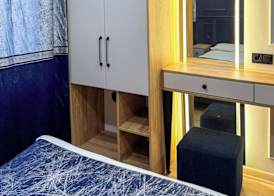 The Reina Hotel 3