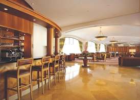 Grand Court Hotel 3