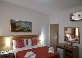 Hotel Tito 3