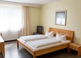 Hotel am Schloss Broich 4
