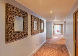 Manchester Airport Stanley Hotel by Belvilla 2