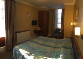 Mitre House Hotel 5