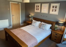 The Riverside Rooms 2
