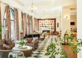 Dioni Boutique Hotel 4