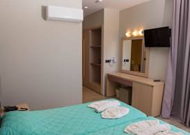 Alexander The Great Hotel 5