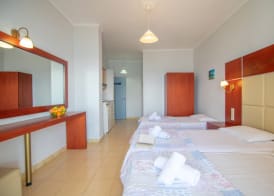 Agoulos Beach Hotel 2