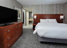 Courtyard Beckley 5