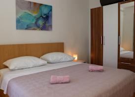 Apartments Ena 4