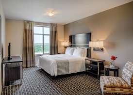 Broadway Plaza, Trademark Collection by Wyndham 4