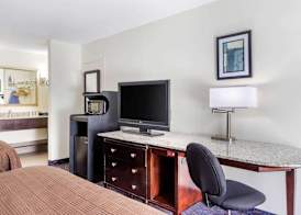 Days Inn and Suites by Wyndham Oxford 5